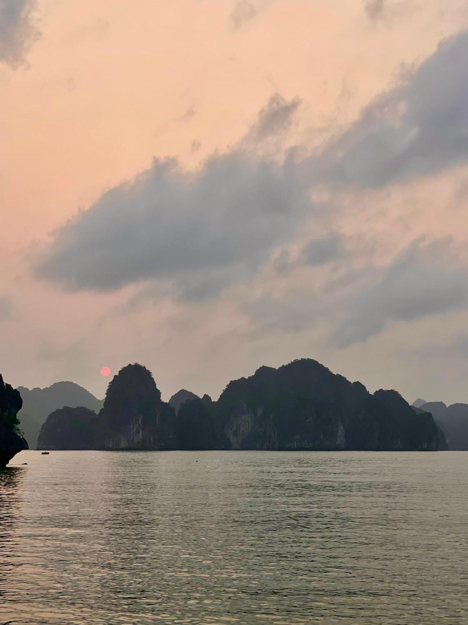 Viet Hai Lan Homestay Trung Trang ภายนอก รูปภาพ